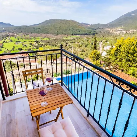 Kaya Kaş